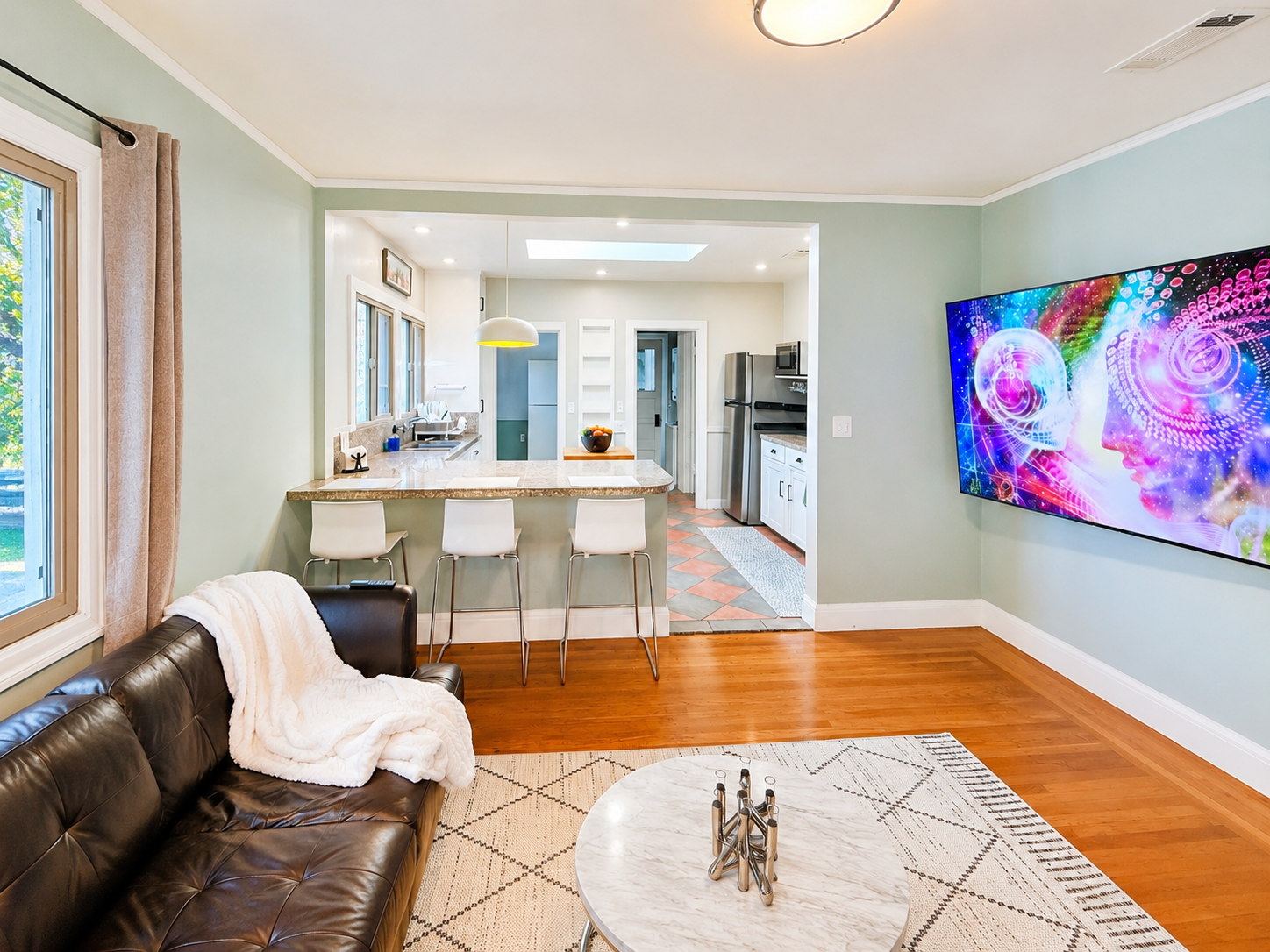2803 Telegraph Avenue